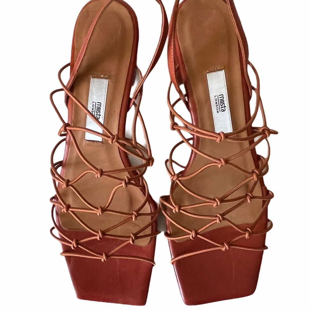 Miista London Frida Sandals Shoes Square Toe Brick